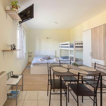 Apartma Vesna Capodistria Esterno foto