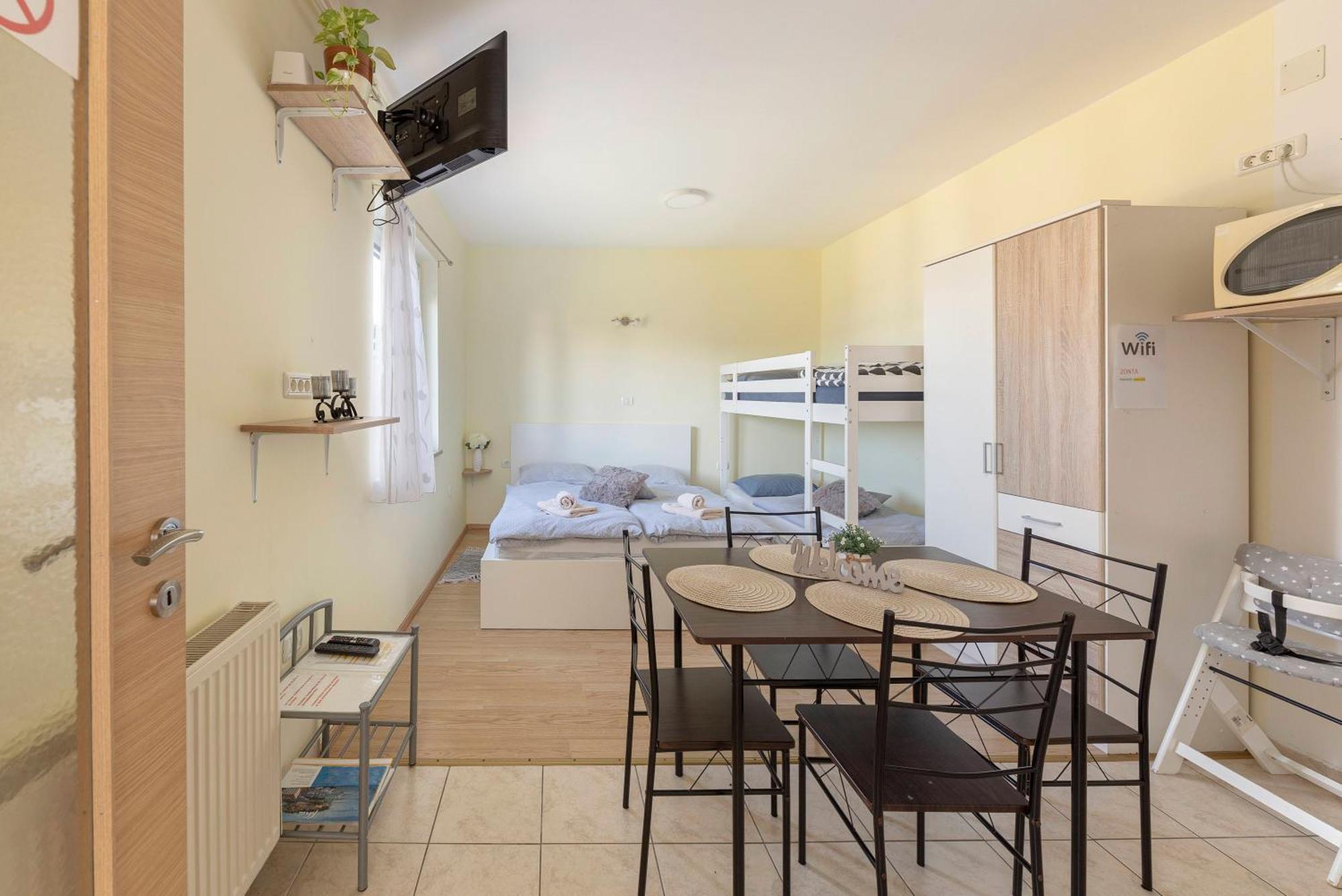 Apartma Vesna Capodistria Esterno foto